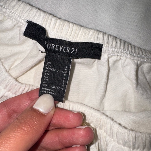 White Forever 21 Jumper - Picture 4 of 4